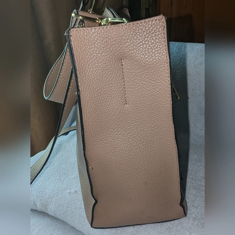Steve Madden beautiful faux